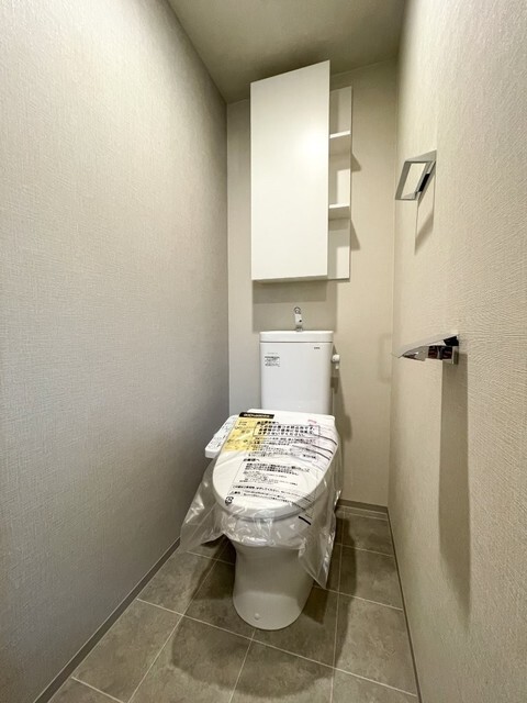 トイレ　※写真は同タイプ住戸です。