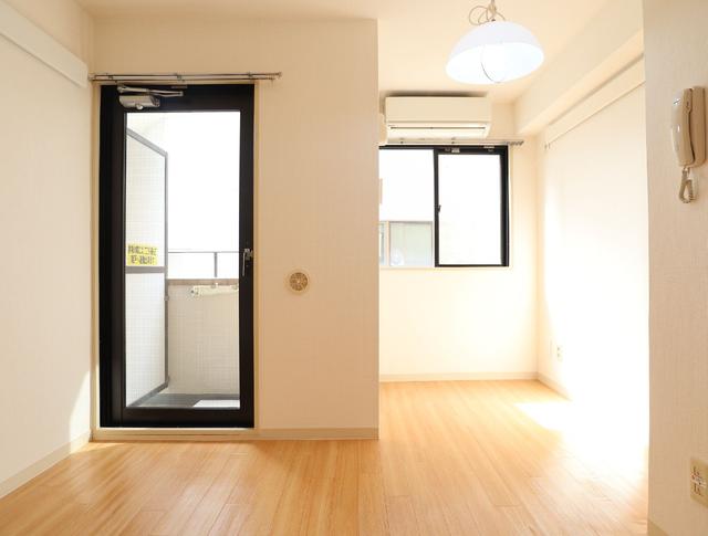 居室・リビング　居室