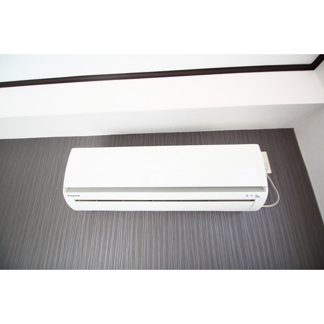 その他設備　エアコン、室内部屋干し（ホスクリン）