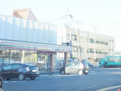 コンビニ　セブンイレブン若木町店（コンビニ）まで505m