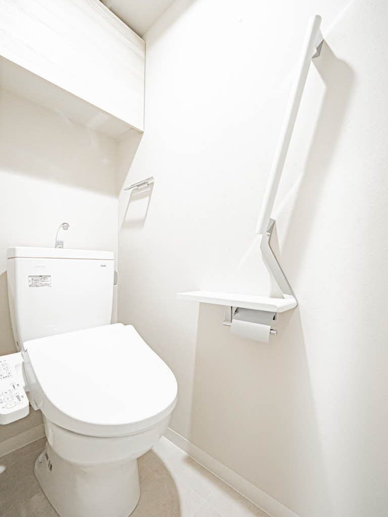 トイレ　トイレ