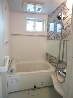 バス・シャワールーム　日々の暮らしに欠かせないお風呂です