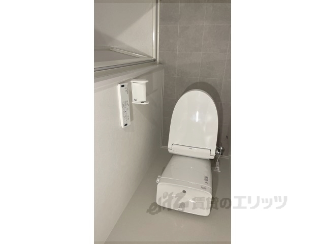 トイレ　ウォシュレット