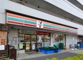 コンビニ　セブンイレブン府中小柳町2丁目店（コンビニ）まで74m
