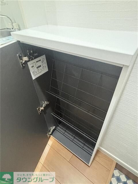 玄関　バルコニー