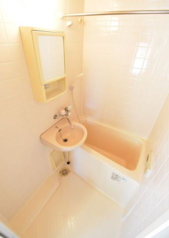 バス・シャワールーム　バス
