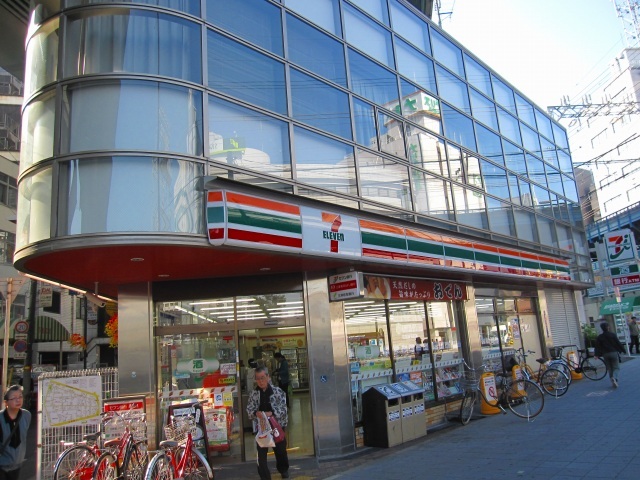 コンビニ　セブンイレブン野田阪神駅前店（コンビニ）まで233m