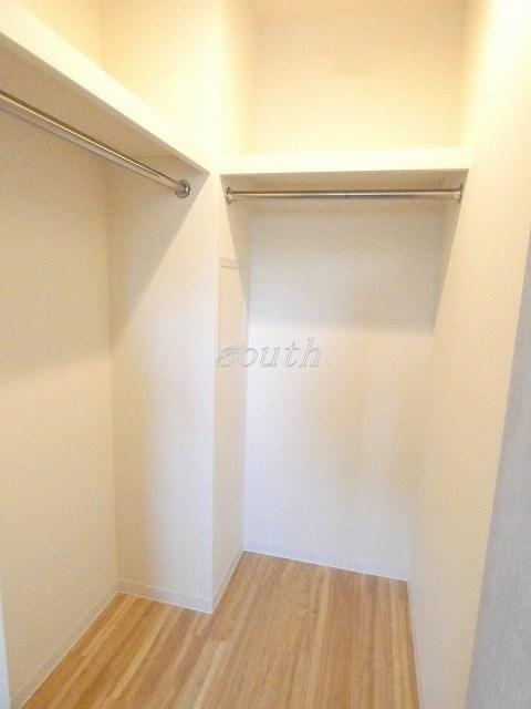 収納　ウォークインクローゼット♪