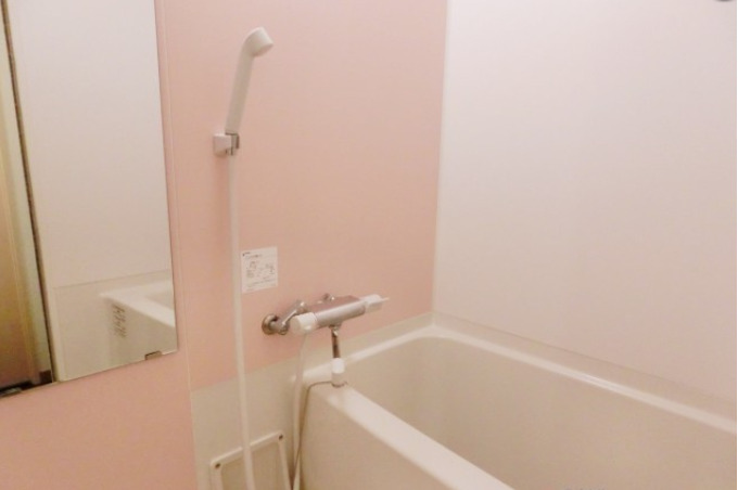 バス・シャワールーム　きれいなお風呂です