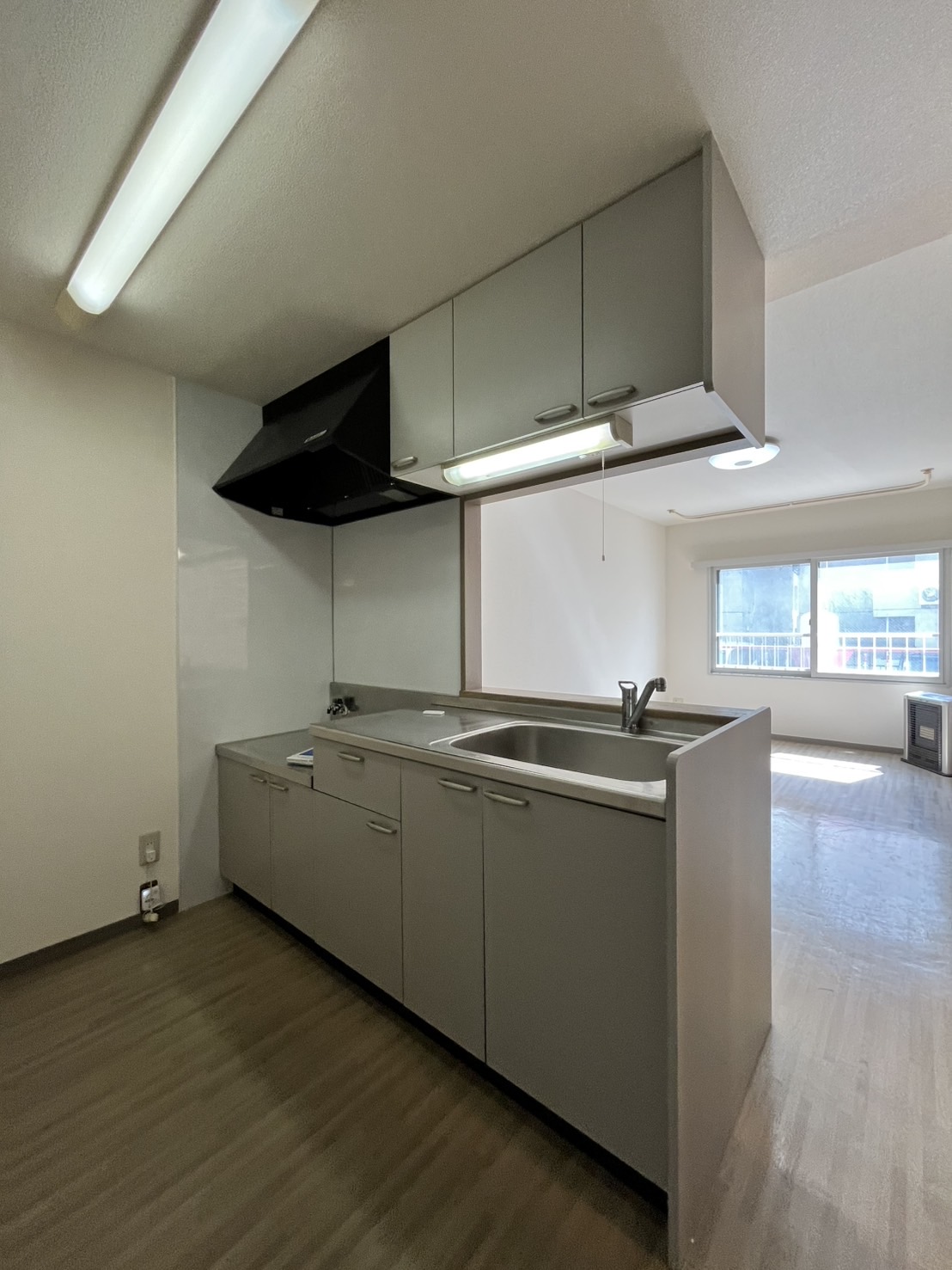 キッチン　他号室のお写真です。参考にご覧ください。