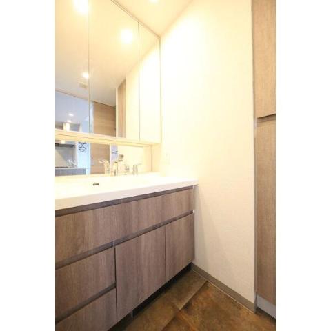 洗面設備　洗髪洗面化粧台