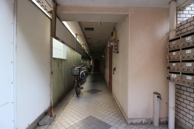 エントランス　ロビー