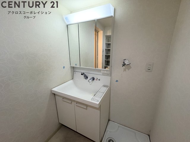 洗面設備　洗髪洗面化粧台付き♪