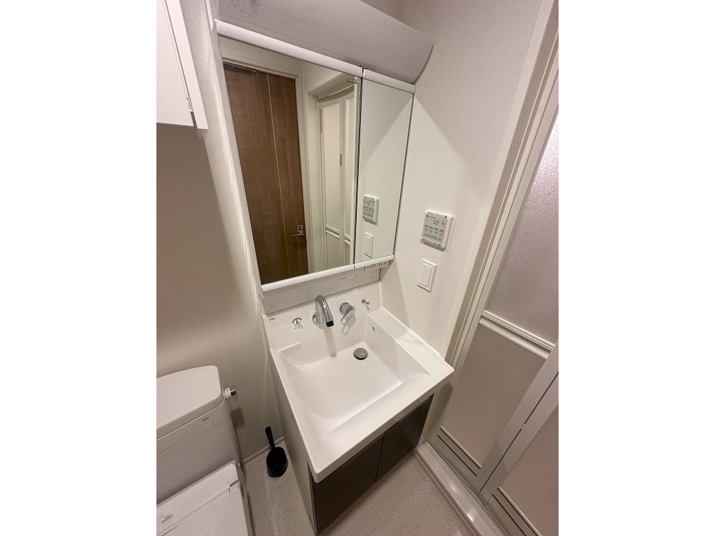 洗面設備　過ごしやすい室内です