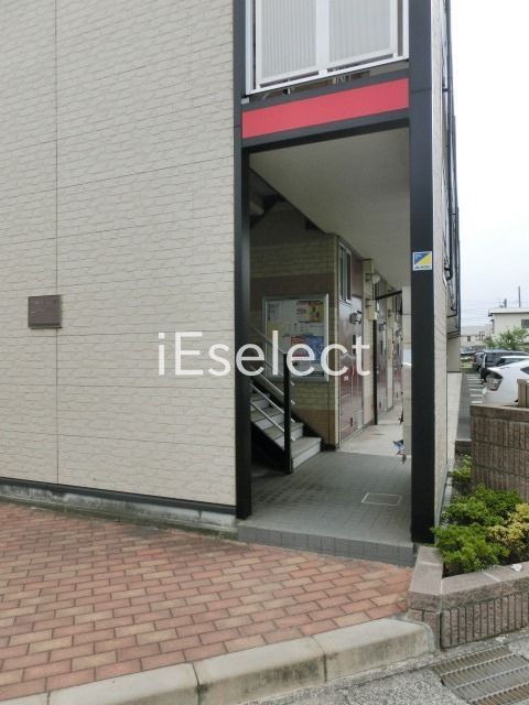 エントランス　エントランス部分。