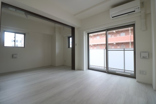 居室・リビング　別室参考写真