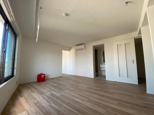 居室・リビング　※別部屋参考写真