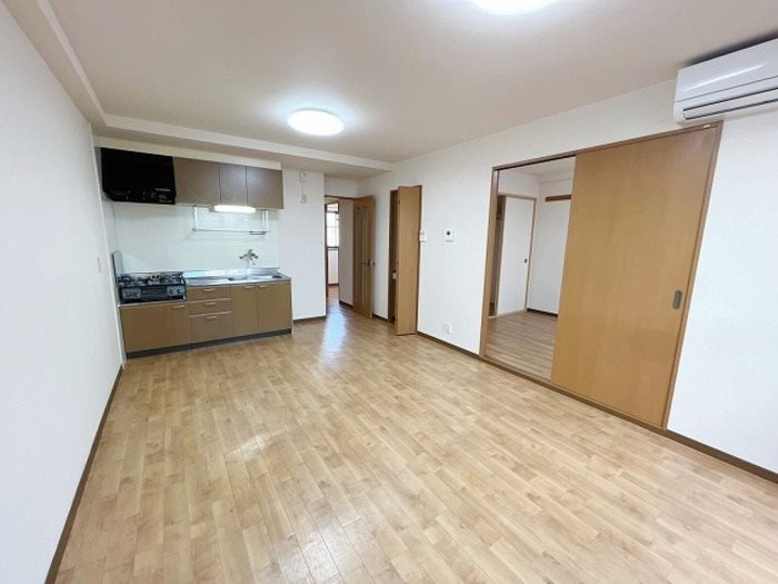 居室・リビング　※現況優先