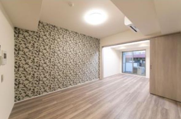 居室・リビング　☆明るい居間☆