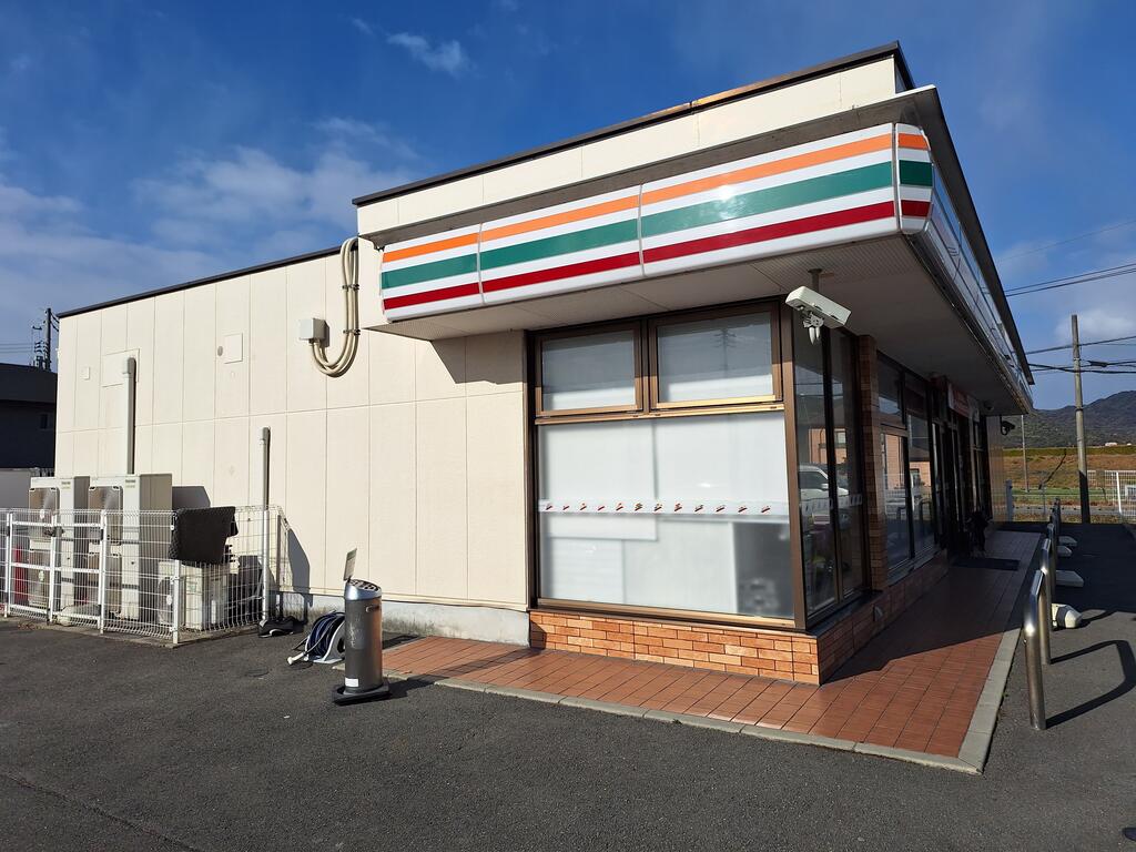 コンビニ　セブンイレブン防府迫戸町店（コンビニ）まで164m