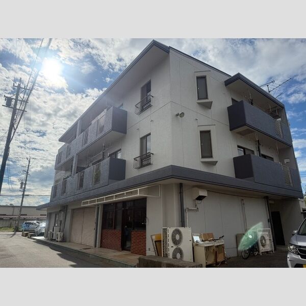 建物外観　建物外観