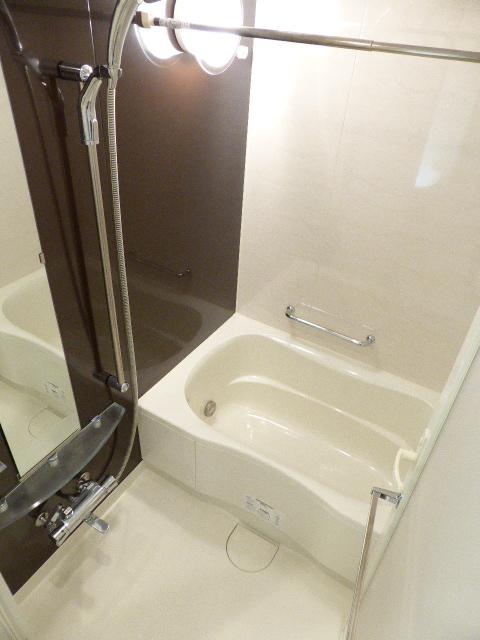 バス・シャワールーム　バス※別部屋参考写真