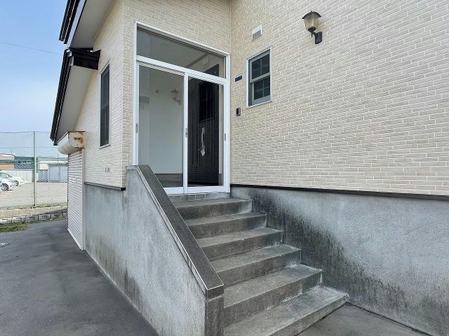 エントランス　エントランス部分