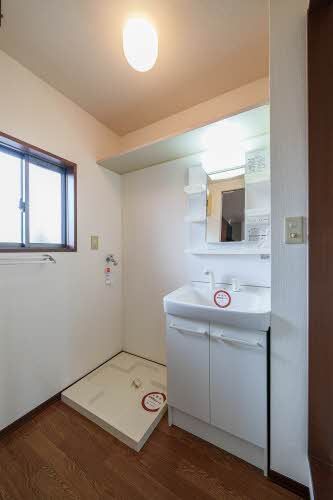 洗面設備　洗面化粧台