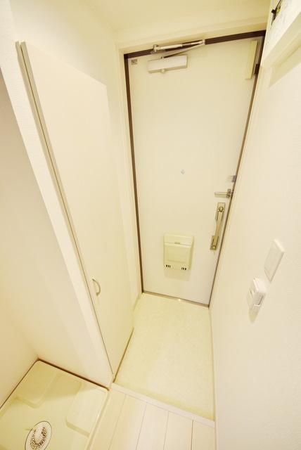 玄関　★SECOM完備★