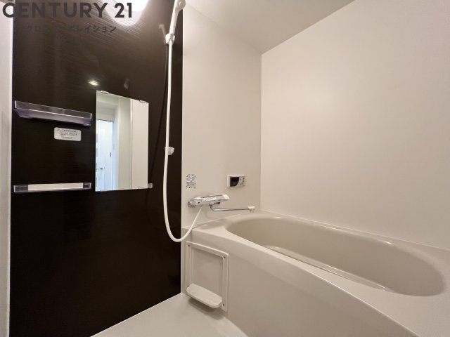 バス・シャワールーム　追い焚き機能付き