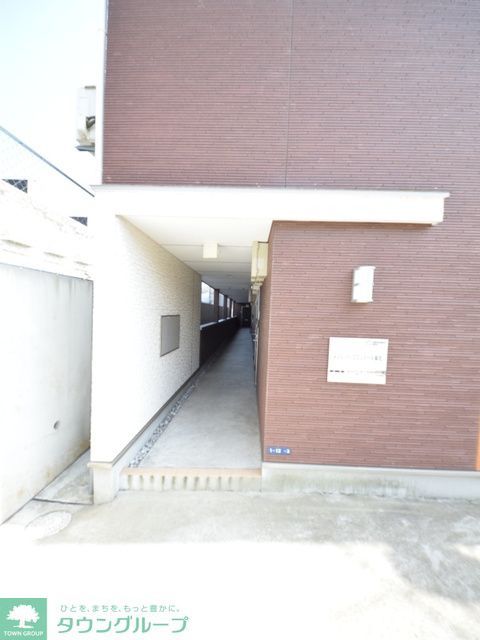 エントランス　お問合せはタウンハウジングまで！※現地待合わせ相談可能