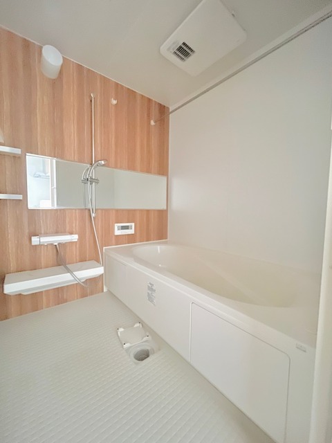 バス・シャワールーム　同間取り別室のものです。