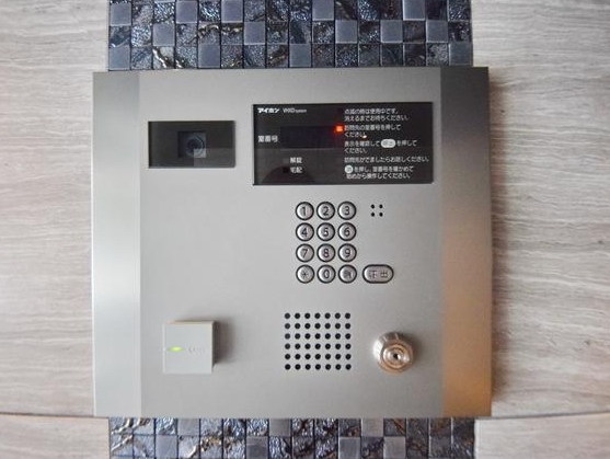 セキュリティ　☆安心のオートロック付き☆