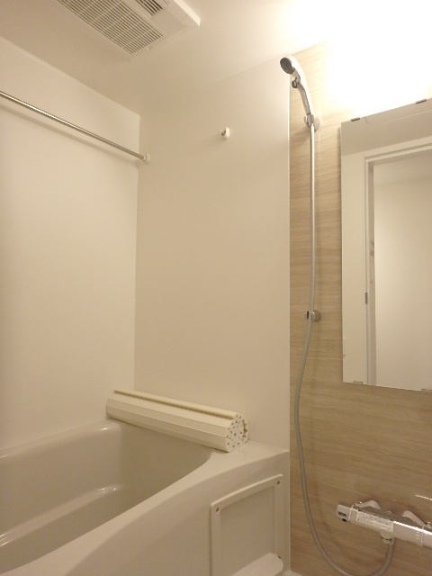 バス・シャワールーム　浴室乾燥機・追焚機能付バス