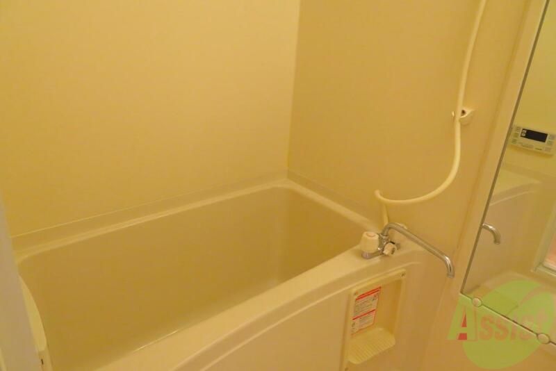 バス・シャワールーム　シンプルイズ、なんちゃらですよ。それがいいんです。