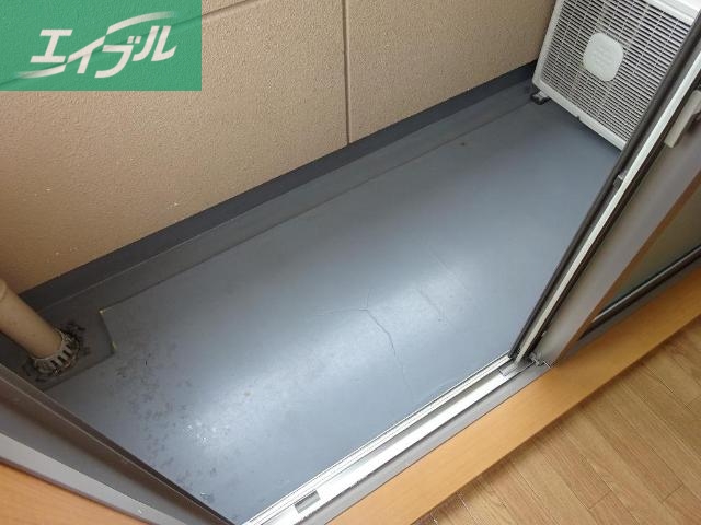 バルコニー　ベランダ