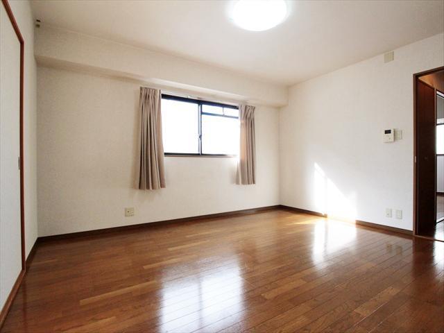 居室・リビング　松山市永代町　Ｃｉｔｙ２１　ＬＤＫ