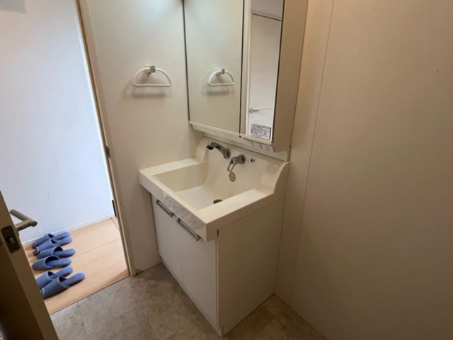 洗面設備　洗髪洗面化粧台