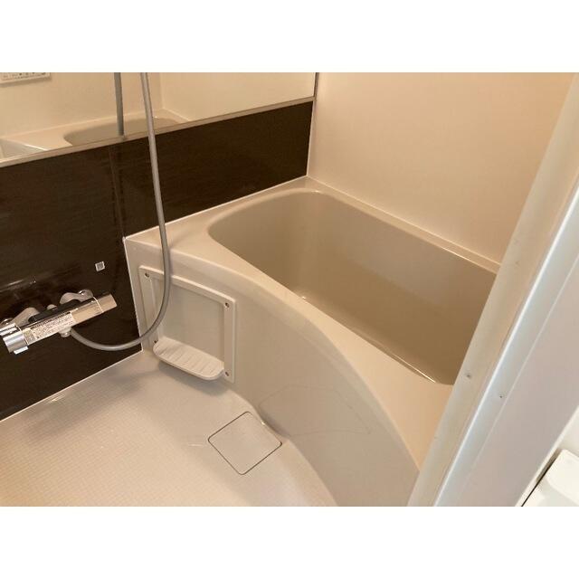 バス・シャワールーム　?