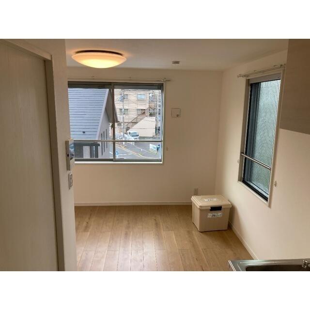 居室・リビング　?