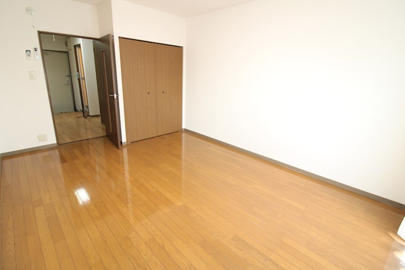 その他部屋・スペース　二重サッシでエアコンの効きも良好