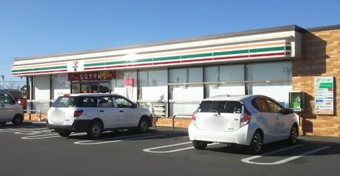 コンビニ　セブンイレブン加須礼羽店（コンビニ）まで450m