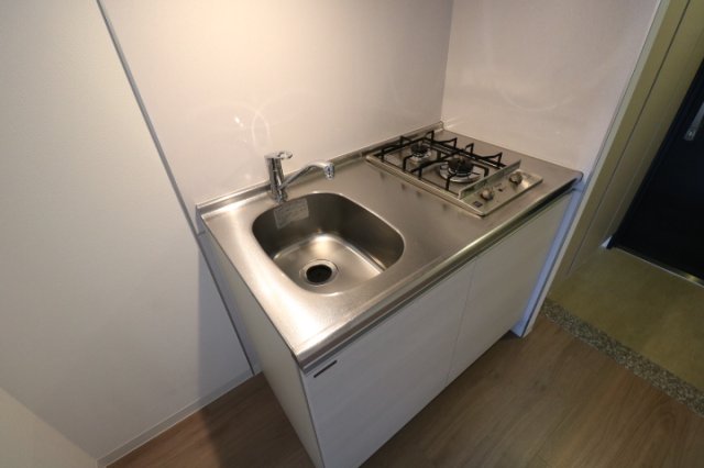 キッチン　自炊頑張ってください！