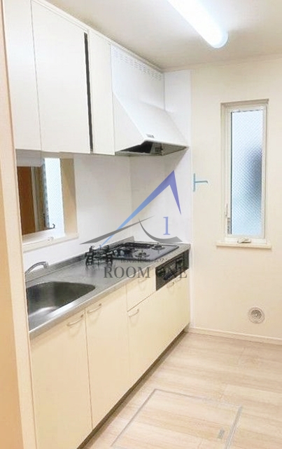 キッチン　キッチンです。