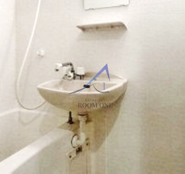 洗面設備　洗面台です。