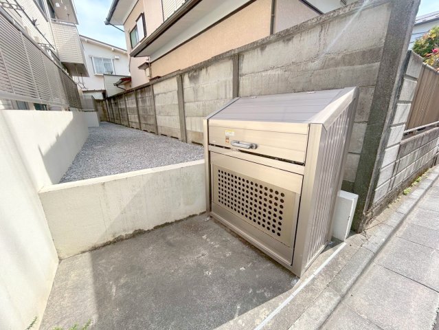 その他共有部分　★敷地内ゴミストッカー★