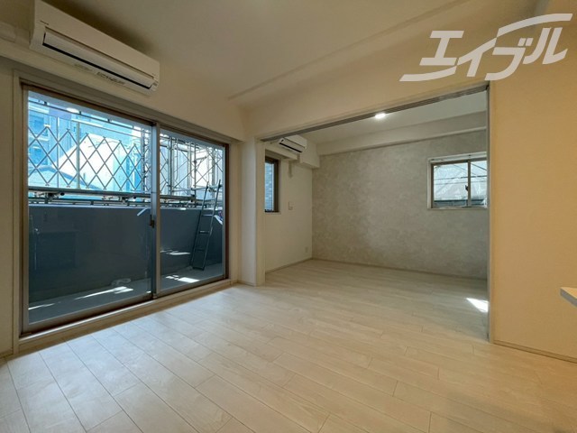 居室・リビング　リビングルームです