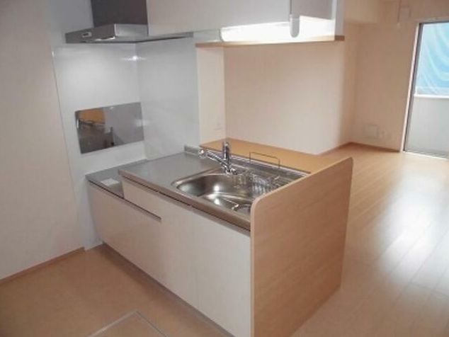 キッチン　ガスコンロ設置可のキッチンです　※参考写真です