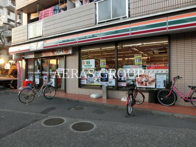 コンビニ　セブンイレブン足立大谷田1丁目店（コンビニ）まで504m