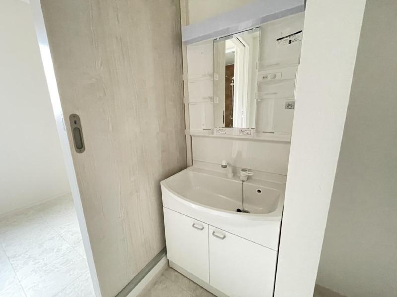 洗面設備　洗面所